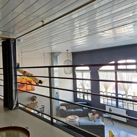 Le Petit Casino, Insolite Et Vue Ferienhaus *