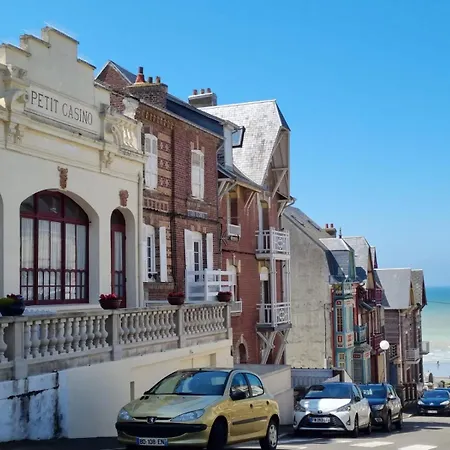 Le Petit Casino, Insolite Et Vue *