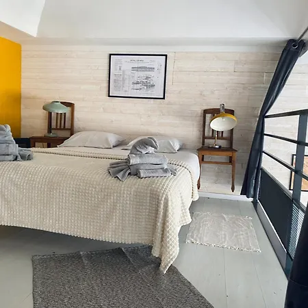 Le Petit Casino, Insolite Et Vue Ault