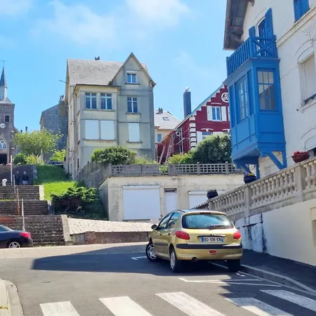 Le Petit Casino, Insolite Et Vue Ault